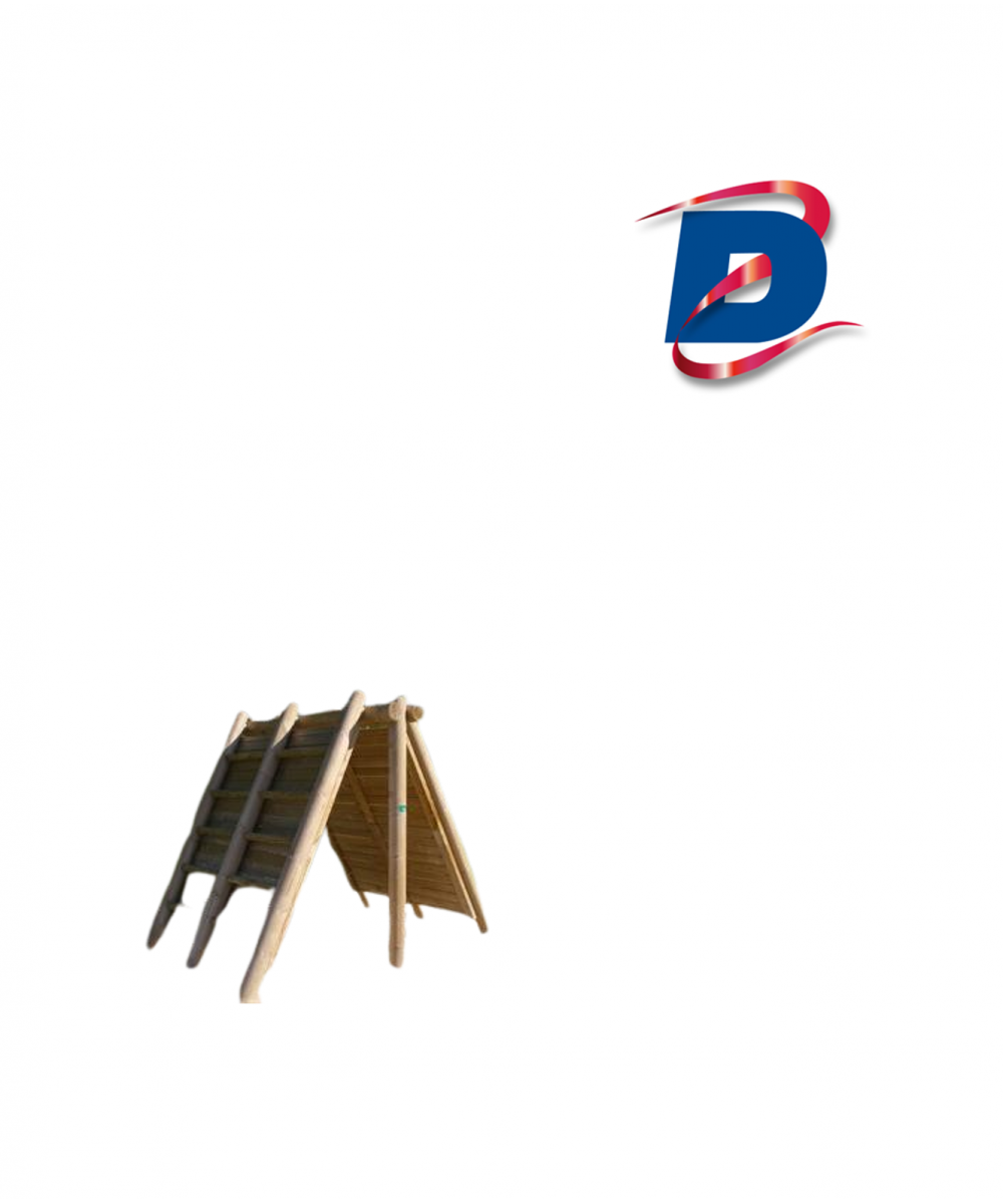GRANDE HUTTE D'ESCALADE EN BOIS